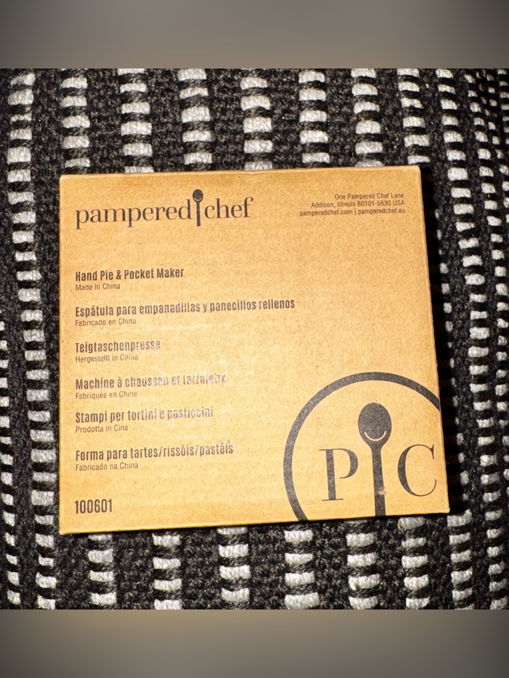Pampered Chef Hand Pie & Pocket Maker